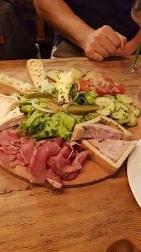 Charcuterie du Restaurant de spécialités alsaciennes L'Alsacien Châtelet - Restaurant / Bar à Flammekueche à Paris - n°15