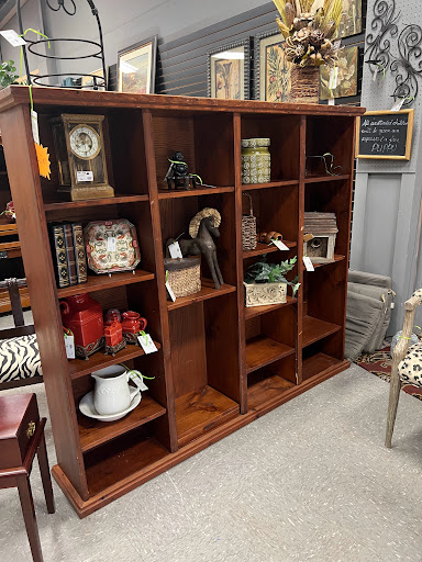 Furniture Store «Church Ladies Furniture Consignment», reviews and photos, 3570 Buford Hwy #204, Duluth, GA 30096, USA