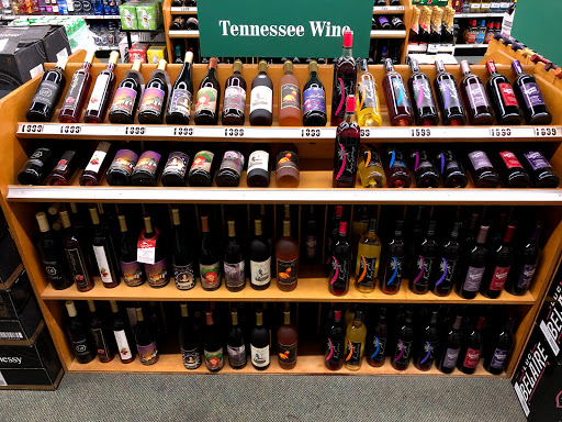 Wine Store «Grog Shoppe Wine and Spirits», reviews and photos, 1129 Trotwood Ave # 29, Columbia, TN 38401, USA