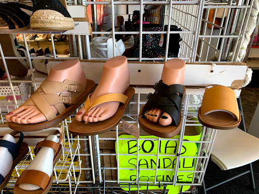 Discount Store «Rialto Discount Mall», reviews and photos, 463 E Foothill Blvd, Rialto, CA 92376, USA