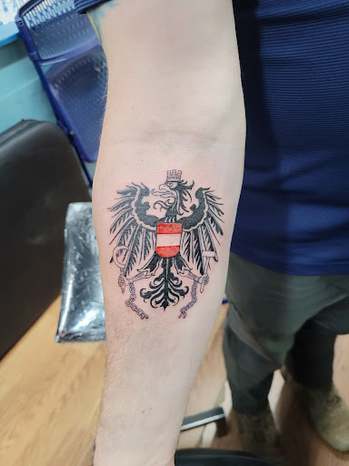 Tattoo Shop «True Blue Tattoo», reviews and photos, 607 Red River St, Austin, TX 78701, USA