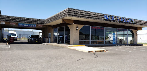 «Mid Valley Ford», reviews and photos, 201 NE Polk Station Rd, Dallas, OR 97338, USA