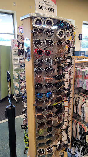 Shoe Store «Shoe Carnival», reviews and photos, 3500 Ross Clark Cir, Dothan, AL 36303, USA