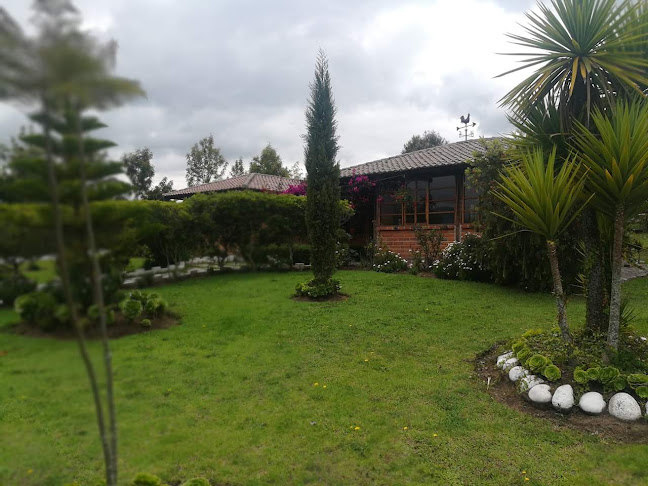 Opinii despre Quinta Miraflores casa Restaurante în Machachi - Restaurante