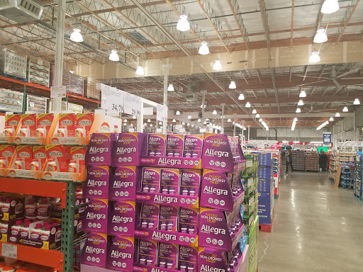 Warehouse store «Costco Wholesale», reviews and photos, 2828 Chad Dr, Eugene, OR 97408, USA