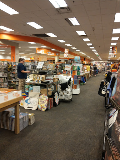 Used Book Store «2nd & Charles», reviews and photos, 6606 S Parker Rd, Aurora, CO 80016, USA