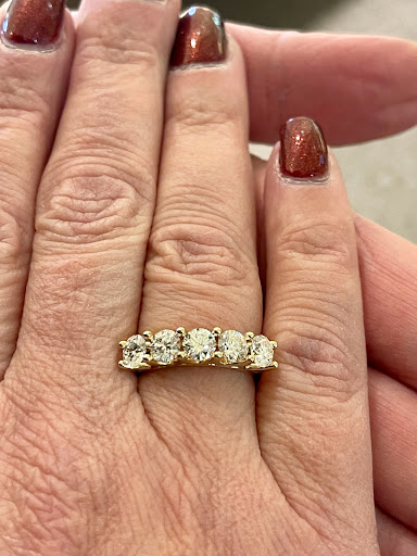 Jewelry Store «Jared The Galleria of Jewelry», reviews and photos, 260 Colony Pl, Plymouth, MA 02360, USA