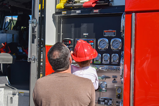 Shopping Mall «The Shoppes at Farmington Valley», reviews and photos, 110 Albany Turnpike, Canton, CT 06019, USA