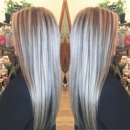 Hair Salon «The Vault Boutique Hair Lounge», reviews and photos, 1009 1st St #203, Snohomish, WA 98290, USA