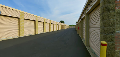 Self-Storage Facility «Extra Space Storage», reviews and photos, 155 Butterfield Rd, Vernon Hills, IL 60061, USA