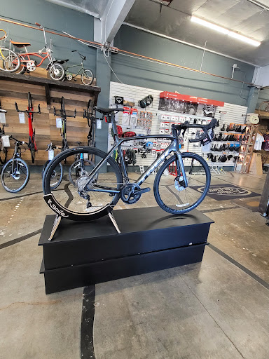 Bicycle Store «Two Wheels One Planet Bicycle Store», reviews and photos, 420 E 17th St, Costa Mesa, CA 92627, USA