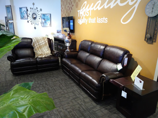 Furniture Store «La-Z-Boy Home Furnishings & Decor», reviews and photos, 1000 Hylan Dr, Rochester, NY 14623, USA