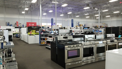 Electronics Store «Best Buy», reviews and photos, 2651 S Rochester Rd, Rochester Hills, MI 48307, USA