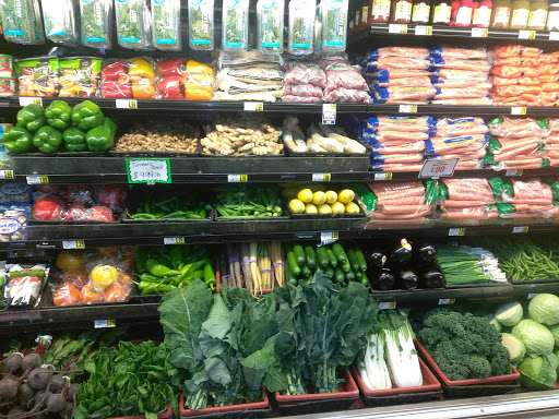 Grocery Store «Tryon IGA Supermarket», reviews and photos, 370 S Trade St, Tryon, NC 28782, USA