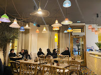 Atmosphère du Restaurant de spécialités du Moyen-Orient Yoummah à Paris - n°1