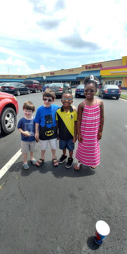 Movie Theater «Theatres of Georgetown», reviews and photos, 401 Outlet Center Dr #175, Georgetown, KY 40324, USA