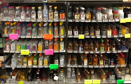 Liquor Store «Liquor Locker», reviews and photos, 1740 Dual Hwy, Hagerstown, MD 21740, USA