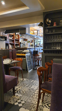Atmosphère du Restaurant Les p'tites canailles. à Versailles - n°4