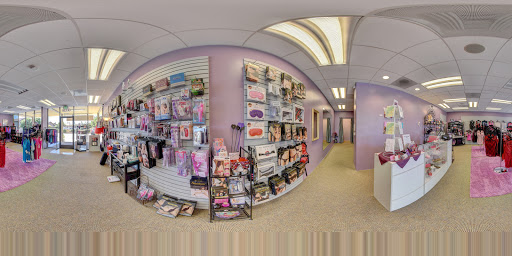 Lingerie Store «Curvy Girl Lingerie», reviews and photos, 2990 Meridian Ave, San Jose, CA 95124, USA