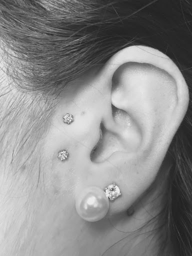 Tattoo Shop «Pins and Needles Tattoo & Body Piercing Studio», reviews and photos, 984 N Main St, Brockton, MA 02301, USA