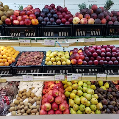Photos of Al Jazira Supermarket.