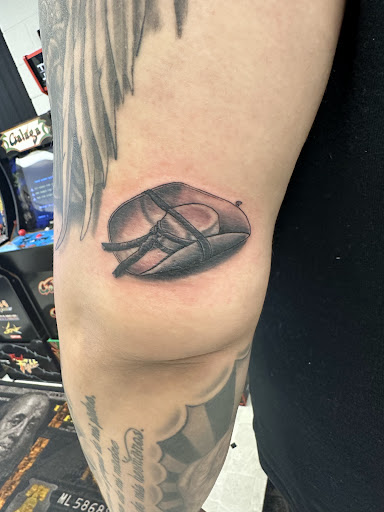 Explore last name tattoos ideas, creative tattoo ideas in Orland, available at K1LL3R ARTW0RK