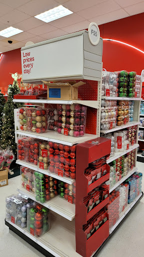 Department Store «Target», reviews and photos, 436 Retail Commons Pkwy, Martinsburg, WV 25403, USA