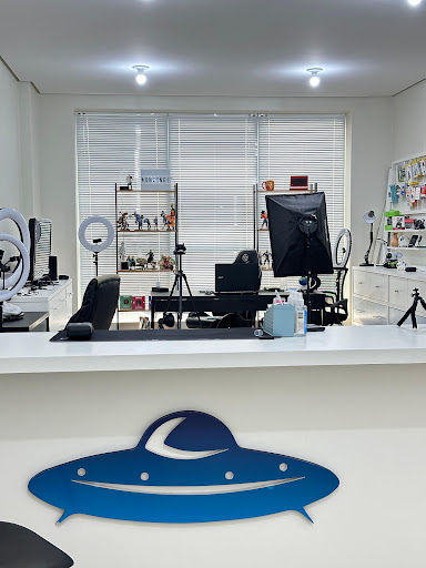 Logo da empresa - Geeks