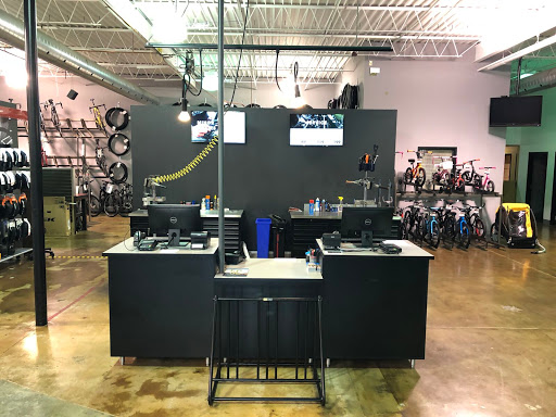 Bicycle Store «The Trek Bicycle Store of Kansas City-Shawnee», reviews and photos, 10412 Shawnee Mission Pkwy, Shawnee, KS 66203, USA