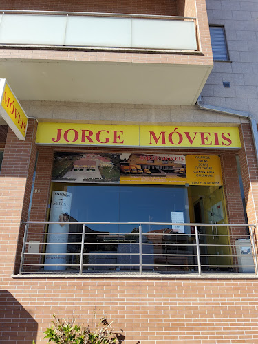 Jorge Móveis // Jorge Mões - Móveis, Lda