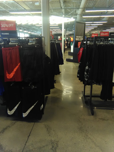 Sporting Goods Store «Nike Factory Store», reviews and photos, 4642 Factory Stores Blvd FF100, Myrtle Beach, SC 29579, USA