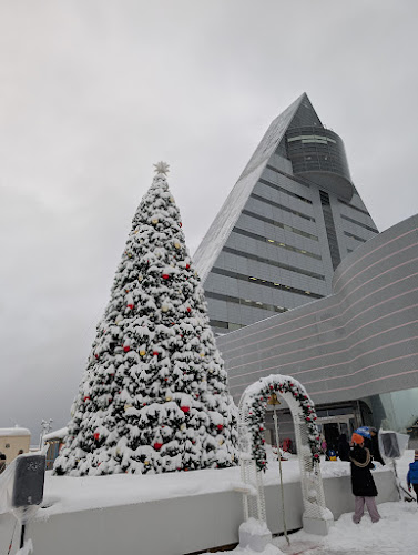 青森県観光物産館アスパム