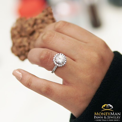 Pawn Shop «MoneyMan Pawn & Jewelry», reviews and photos, 1608 53rd Ave E, Bradenton, FL 34203, USA