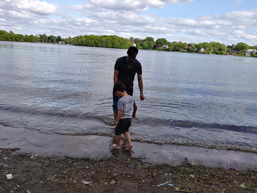 Park «Silver Lake Beach Park», reviews and photos, 4305 NE Stinson Blvd, Columbia Heights, MN 55421, USA