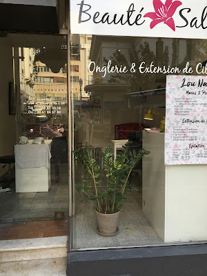 Lou Nails Beauty Salon - Extensions de cils et onglerie à Toulon