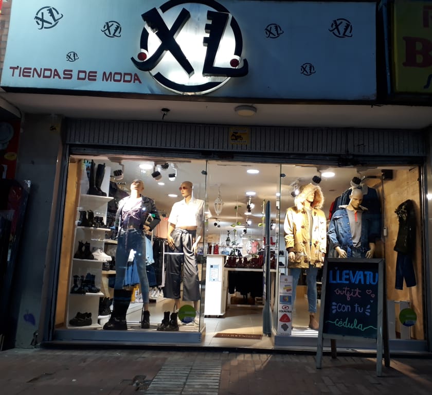 XL Tiendas de Moda Quirigua- Xtreme Love