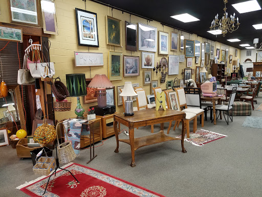 Consignment Shop «buy-it-all estate Liquidation Consignment», reviews and photos, 33 E Central Ave, Miamisburg, OH 45342, USA