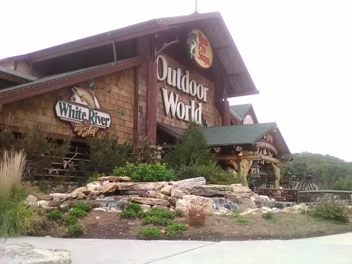 Sporting Goods Store «Bass Pro Shops», reviews and photos, 1 Bass Pro Dr, Bristol, TN 37621, USA
