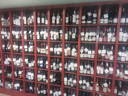 Wine Store «The Bottle Shop», reviews and photos, 617 W Main St, Lake Geneva, WI 53147, USA