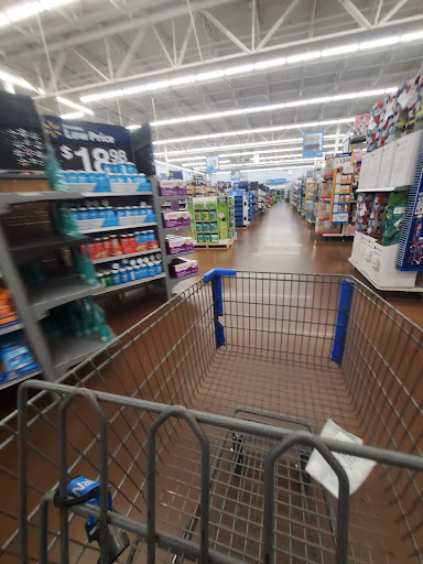 Department Store «Walmart Supercenter», reviews and photos, 4235 Veteran Dr, Geneseo, NY 14454, USA