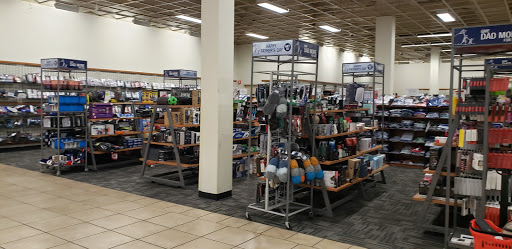 Shopping Mall «Orange Promenade Shopping Ctr», reviews and photos, 80 Boston Post Rd, Orange, CT 06477, USA