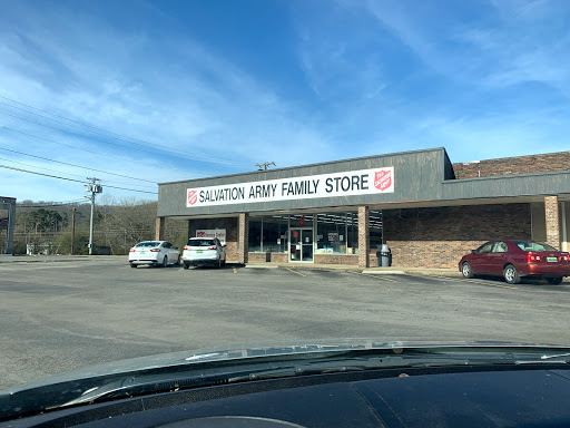 Salvation Army Thrift Store, 1501 E Willow St, Scottsboro, AL 35768, USA, 