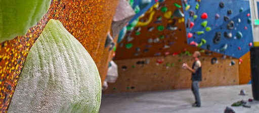 Rock Climbing Gym «Hangar 18 Indoor Climbing Gym - Rancho Cucamonga», reviews and photos, 9004 Hyssop Dr, Rancho Cucamonga, CA 91730, USA