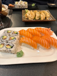 Plats et boissons du Restaurant japonais Y Sushi à Paris - n°1