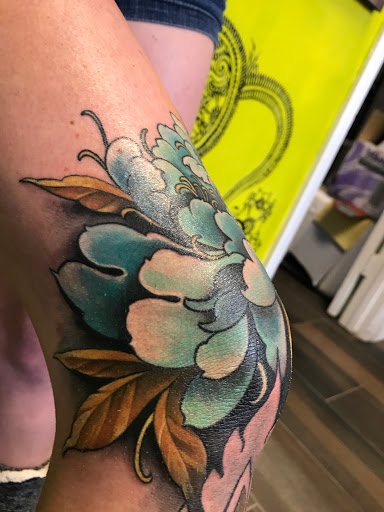 Explore hawk tattoo ideas, creative tattoo ideas in Saint Petersburg, available at Buku Tattoo Studio