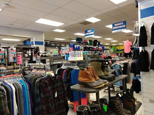 Sporting Goods Store «Big 5 Sporting Goods», reviews and photos, 2062 Lake Tahoe Blvd, South Lake Tahoe, CA 96150, USA