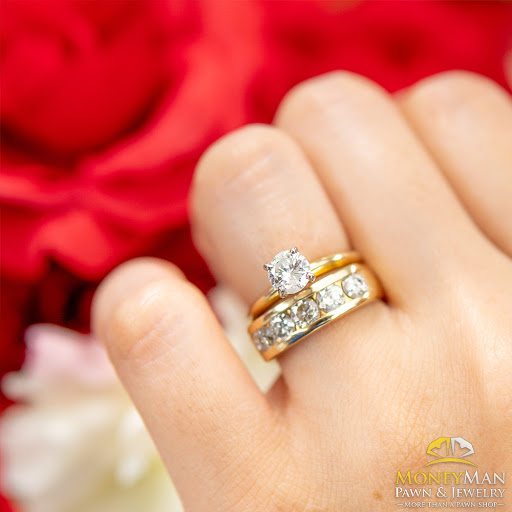 Pawn Shop «MoneyMan Pawn & Jewelry», reviews and photos, 1608 53rd Ave E, Bradenton, FL 34203, USA