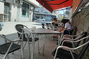 Bando's cafe bar image