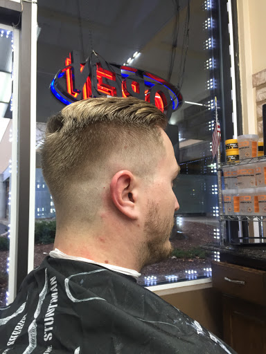 Beauty Salon «Crystal Hair & Nail Salon», reviews and photos, 1097 N State College Blvd, Anaheim, CA 92806, USA