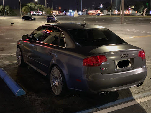 Auto Body Shop «Econo Auto Painting & Body Wrk», reviews and photos, 7020 N Dale Mabry Hwy, Tampa, FL 33614, USA